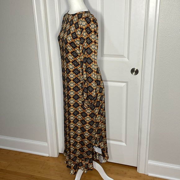 Olivaceous Midi Dress Size Small Geometric Floral Print Ruffle Long Sleeve - Picture 5 of 15